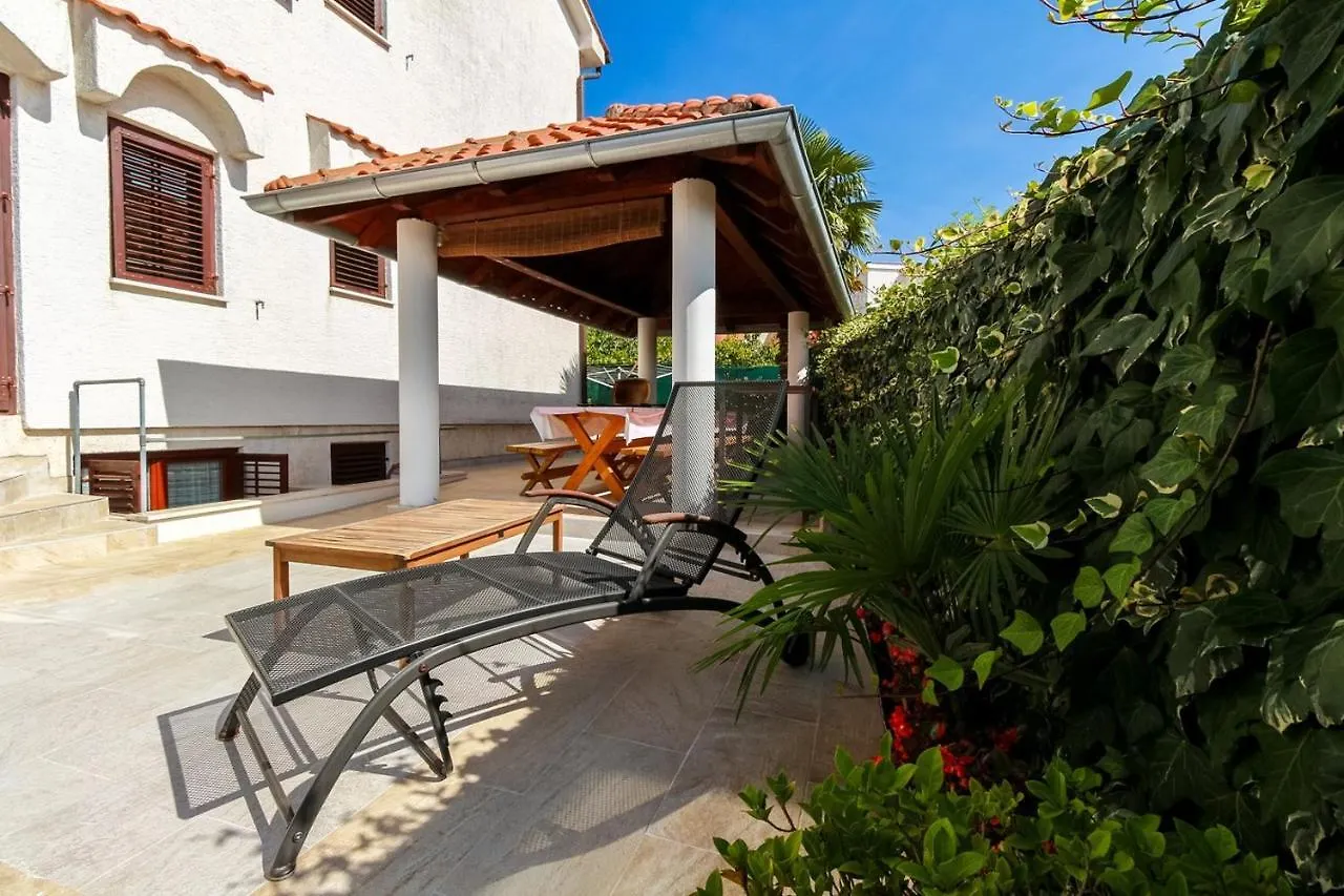 Apartments Katarina K Malinska Croatia