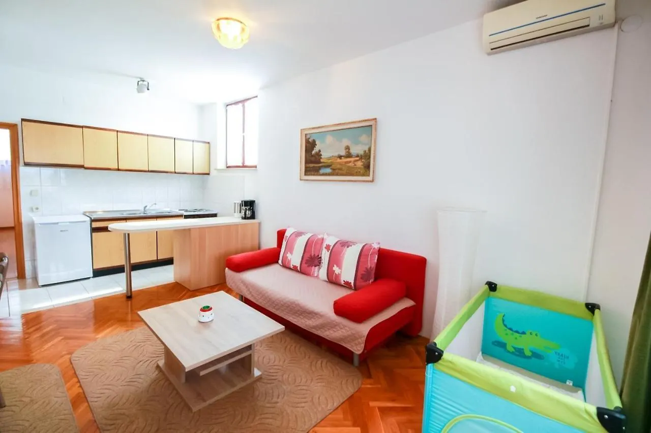 Apartments Katarina K Malinska