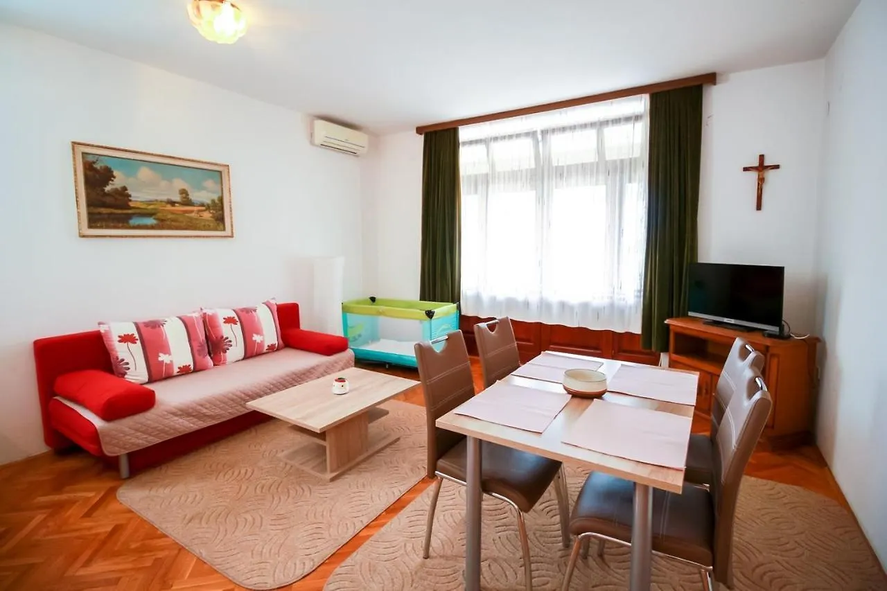 Apartments Katarina K Malinska