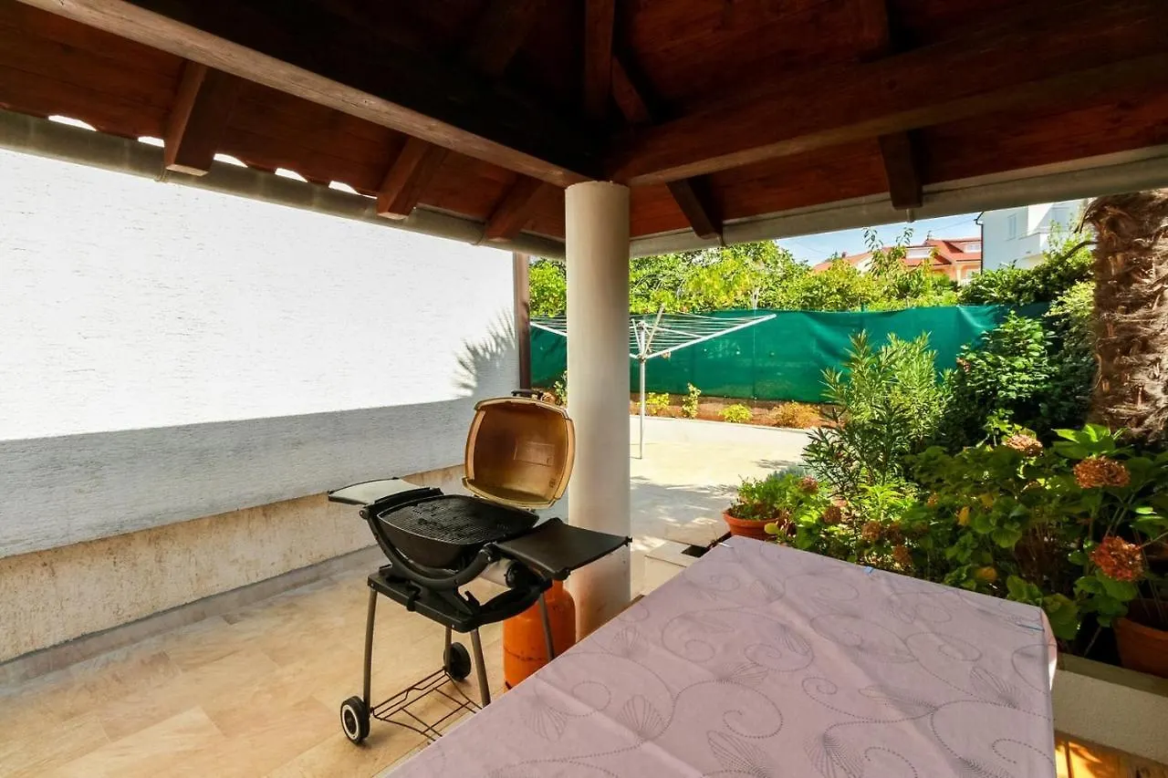 Apartments Katarina K Malinska 0*,  Croatia