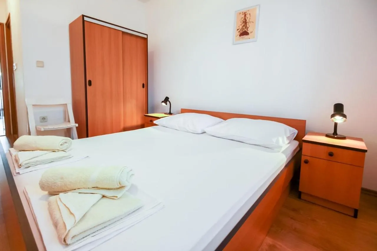 Guest house Apartments Katarina K Malinska